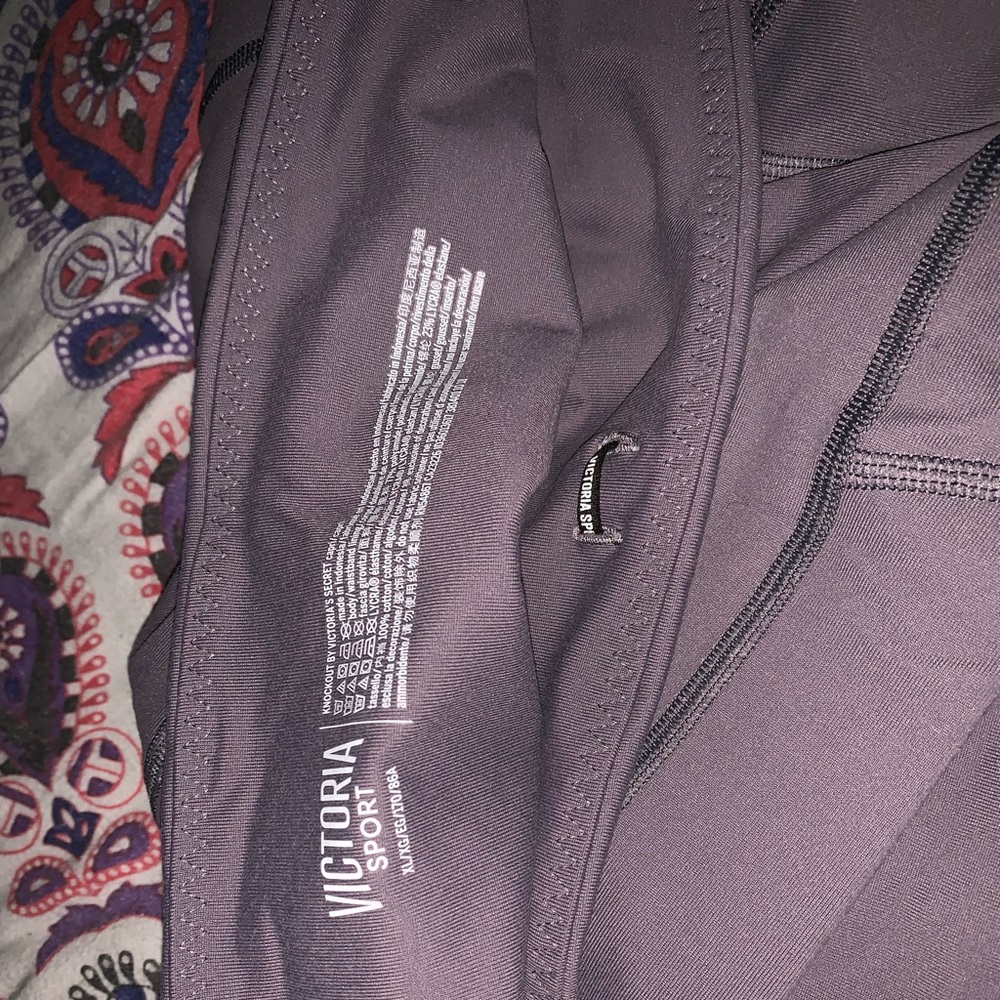Victoria’s Secret active wear pants with pockets